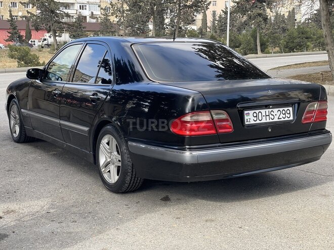 Mercedes E 240 2000, 413,000 km - 2.4 л - Bakı