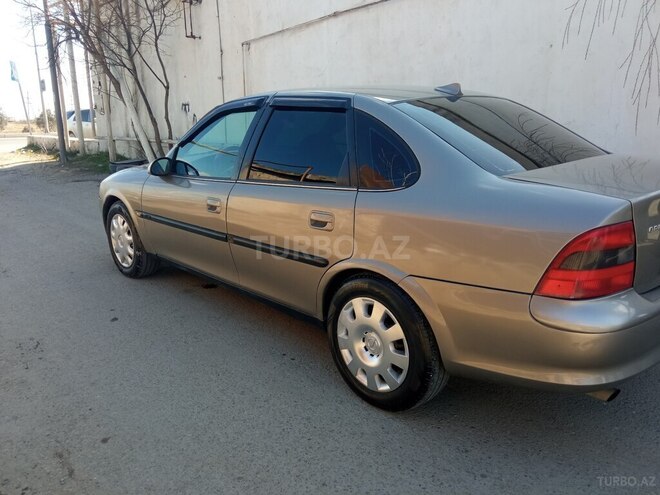 Opel Vectra 1996, 230,000 km - 2.0 l - Bakı