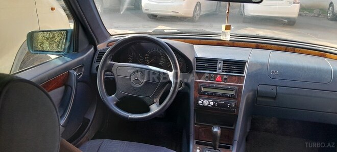 Mercedes C 230 1998, 526,451 km - 2.3 l - Bakı