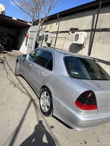 Mercedes C 280 1998, 555,224 km - 2.8 l - Bakı