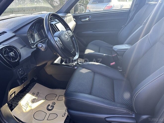 Toyota Corolla 2015, 86,000 km - 1.5 л - Bakı