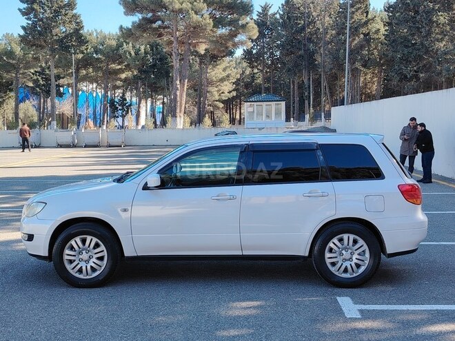 Mitsubishi Airtrek 2002, 350,900 km - 2.0 l - Sumqayıt