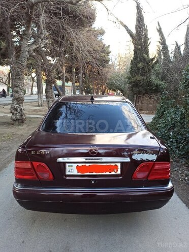 Mercedes E 230 1996, 358,500 km - 2.3 l - Bakı