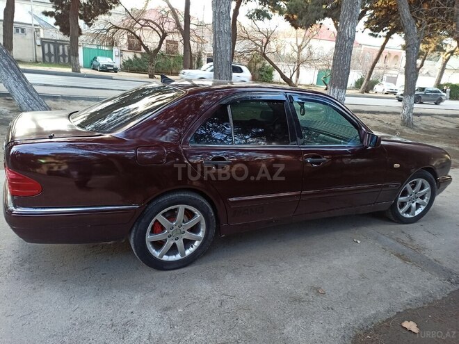 Mercedes E 230 1996, 358,500 km - 2.3 l - Bakı