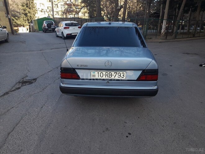 Mercedes E 250 1990, 855,555 km - 2.5 l - Bakı
