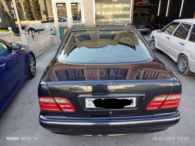 Mercedes E 240 2000, 240,000 km - 2.4 л - Bakı
