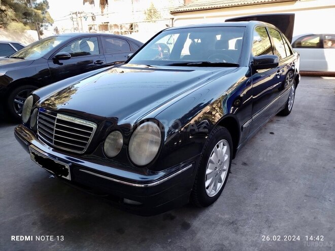 Mercedes E 240 2000, 240,000 km - 2.4 л - Bakı