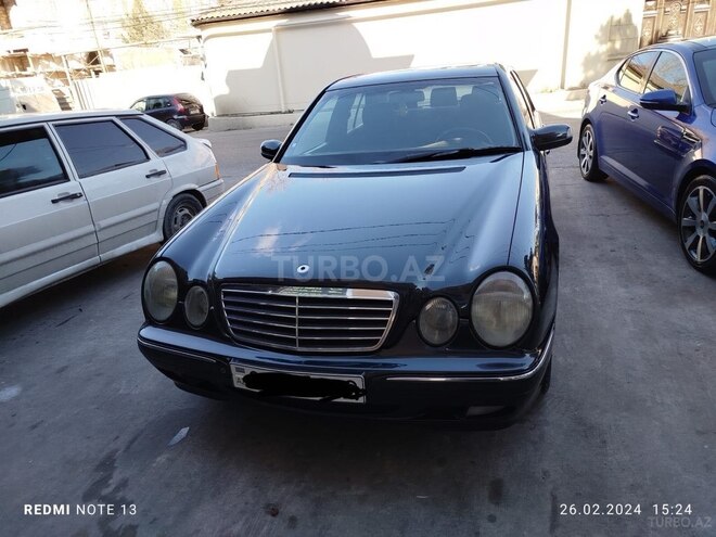 Mercedes E 240 2000, 240,000 km - 2.4 л - Bakı