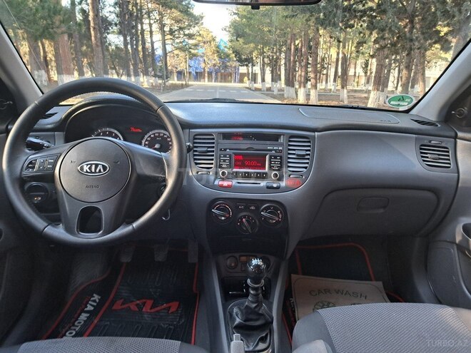Kia Rio 2010, 175,410 km - 1.4 l - Bakı