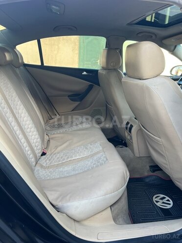 Volkswagen Passat 2005, 226,000 km - 2.0 l - Bakı