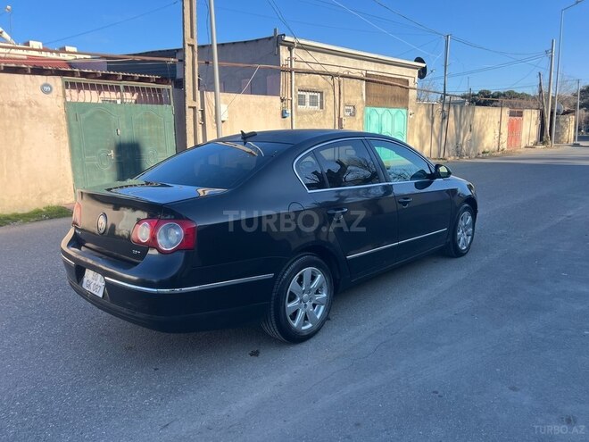 Volkswagen Passat 2005, 226,000 km - 2.0 l - Bakı