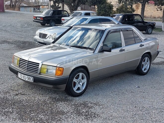 Mercedes 190 1990, 270,579 km - 2.0 л - Bərdə