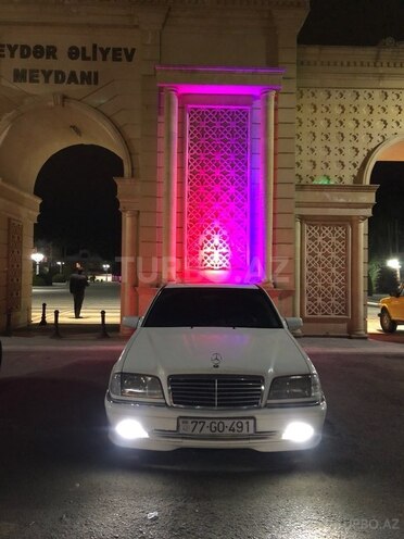 Mercedes C 220 1995, 411,000 km - 2.2 l - Ağcabədi