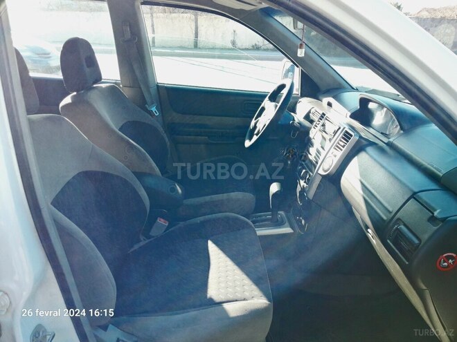 Nissan X-Trail 2011, 190,000 km - 2.5 l - Bakı