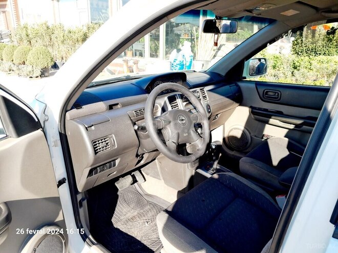 Nissan X-Trail 2011, 190,000 km - 2.5 l - Bakı