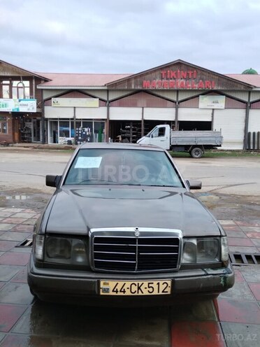 Mercedes E 200 1990, 444,444 km - 2.0 l - Masallı