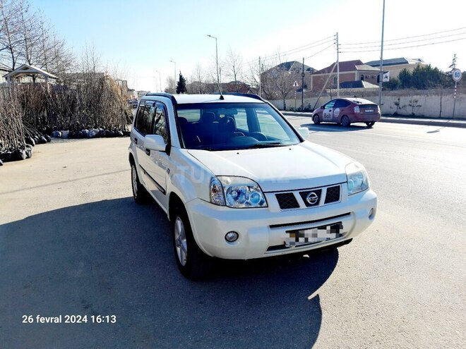Nissan X-Trail 2011, 190,000 km - 2.5 l - Bakı