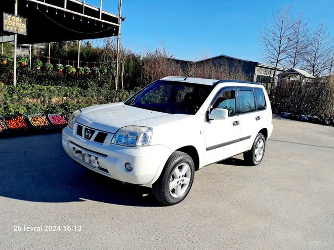 Nissan X-Trail 2011, 190,000 km - 2.5 l - Bakı