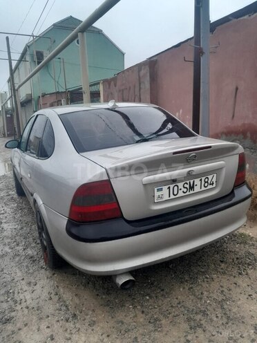 Opel Vectra 1997, 450,000 km - 2.5 l - Bakı