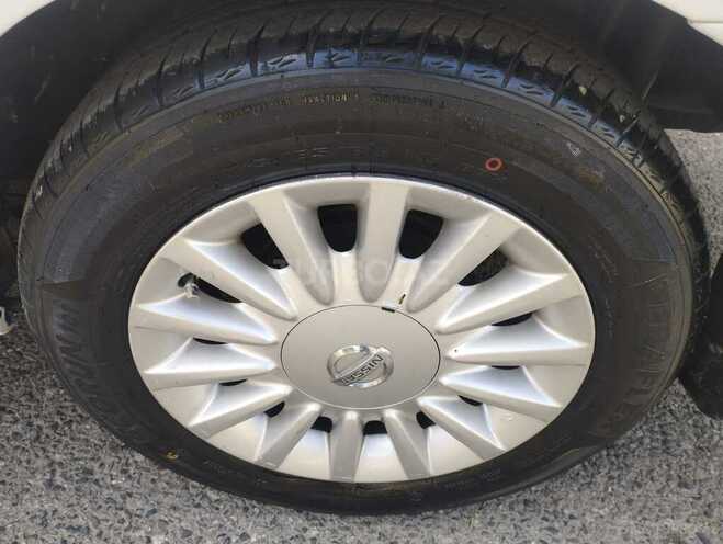 Nissan Sunny 2006, 266,400 km - 1.6 l - Bakı