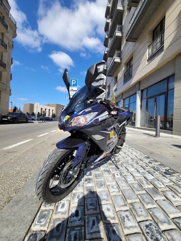 Kawasaki  2023, 0 km - 3.0 l - Bakı