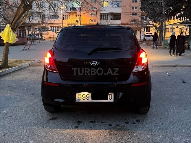 Hyundai i20 2013, 62,400 km - 1.4 l - Bakı