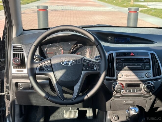 Hyundai i20 2013, 62,400 km - 1.4 l - Bakı