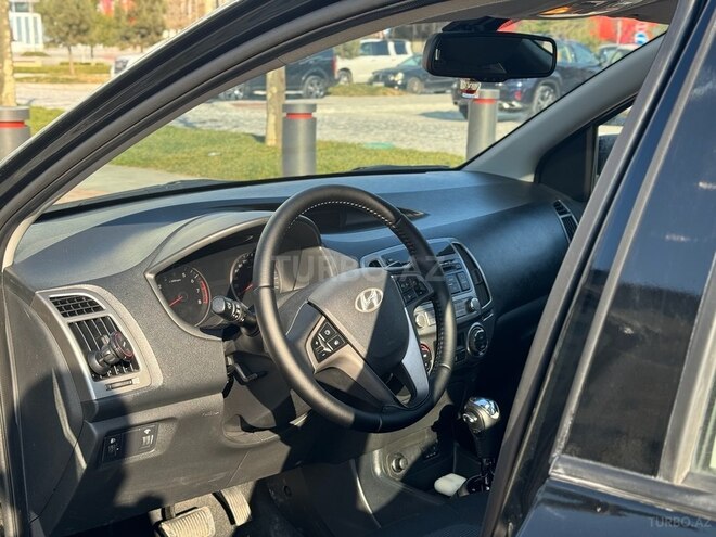 Hyundai i20 2013, 62,400 km - 1.4 l - Bakı