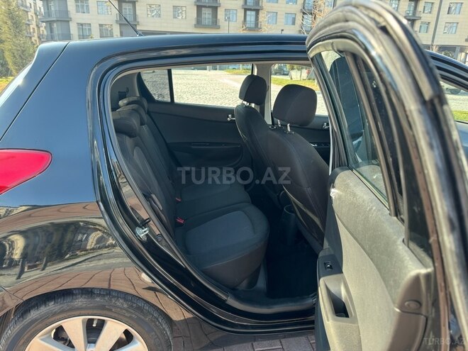 Hyundai i20 2013, 62,400 km - 1.4 l - Bakı