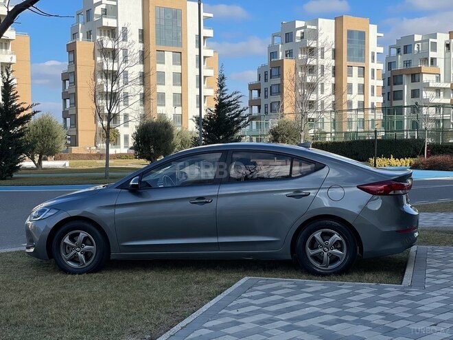 Hyundai Elantra 2016, 103,500 km - 1.6 l - Bakı