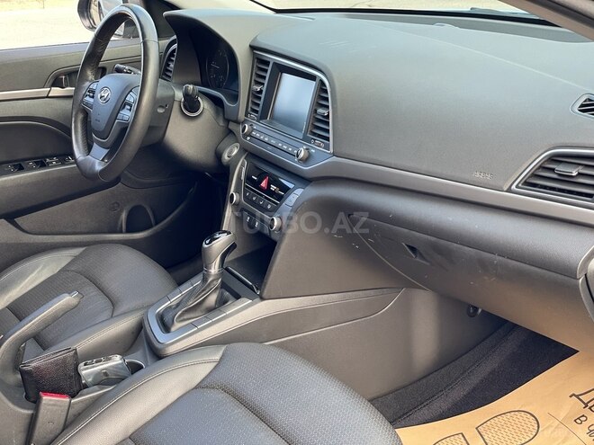 Hyundai Elantra 2016, 103,500 km - 1.6 l - Bakı