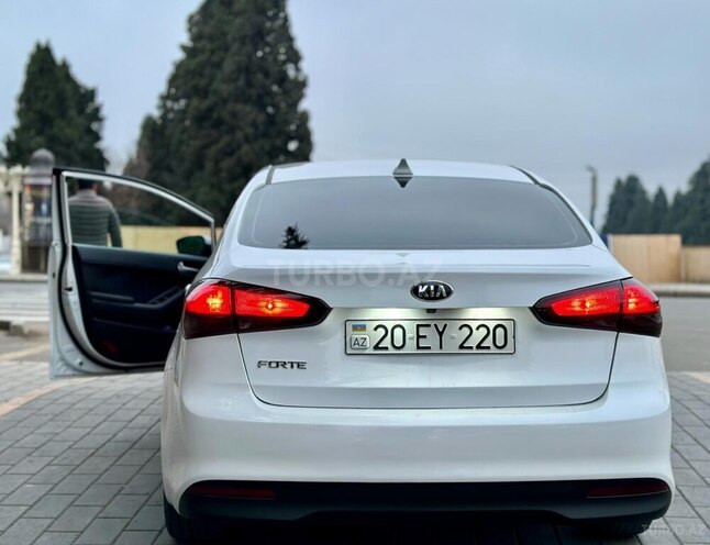 Kia Cerato 2018, 204,387 km - 2.0 l - Gəncə
