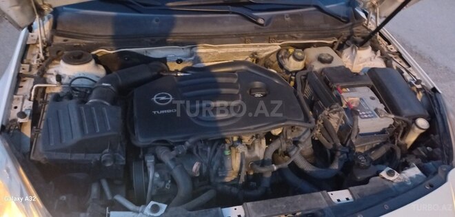 Opel Insignia 2010, 225,308 km - 2.0 l - Bakı