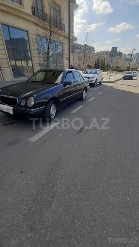 Mercedes E 220 1998, 488,000 km - 2.2 l - Bakı