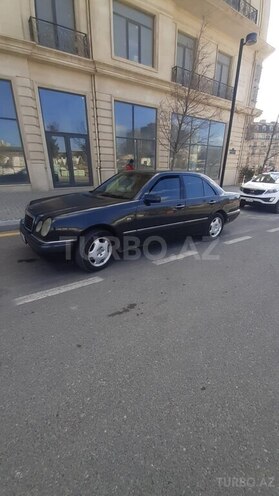 Mercedes E 220 1998, 488,000 km - 2.2 l - Bakı