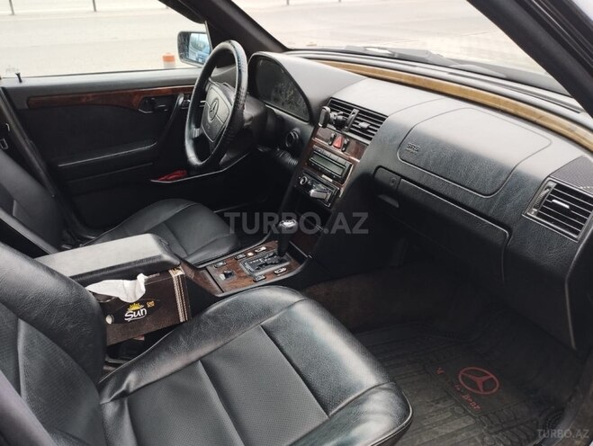Mercedes C 280 1999, 250,000 km - 2.8 л - Bakı