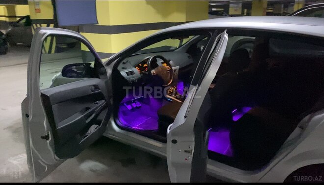 Opel Astra 2009, 216,212 km - 1.4 л - Xırdalan