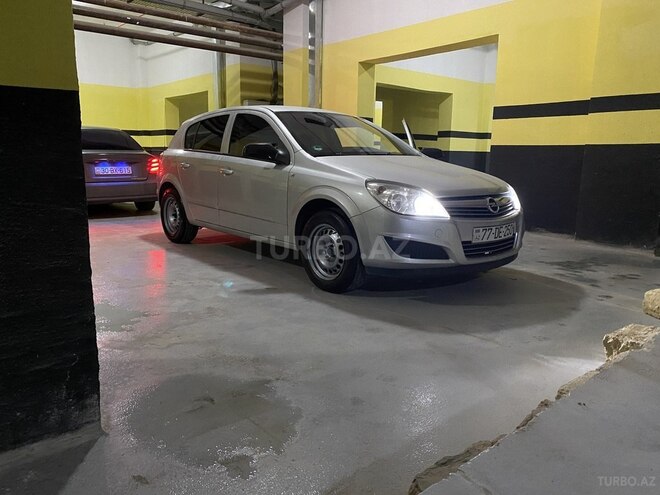 Opel Astra 2009, 216,212 km - 1.4 л - Xırdalan
