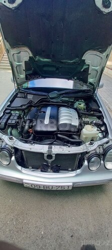 Mercedes E 270 2001, 444,444 km - 2.7 l - Bakı