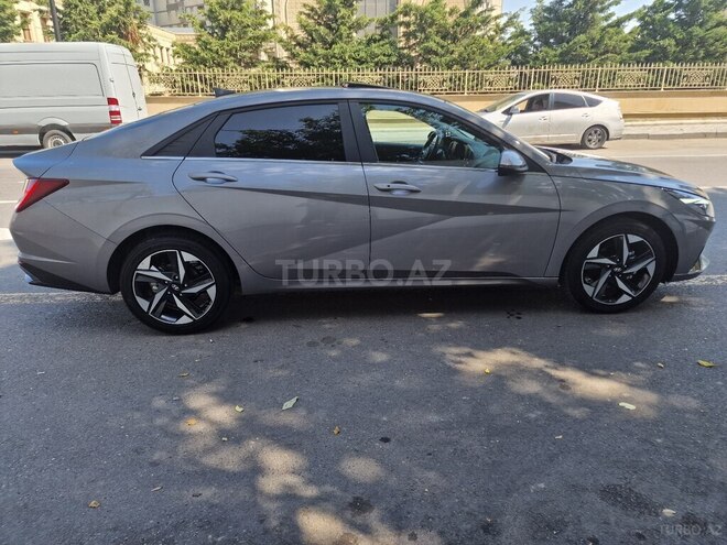 Hyundai Elantra 2021, 29,000 km - 1.6 л - Bakı