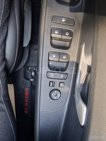 Hyundai Elantra 2021, 29,000 km - 1.6 л - Bakı