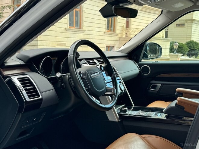 Land Rover Discovery 2017, 41,000 km - 3.0 l - Bakı