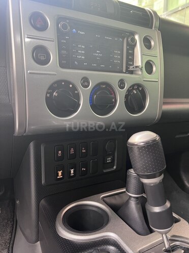 Toyota FJ Cruiser 2012, 96,000 km - 4.0 л - Bakı