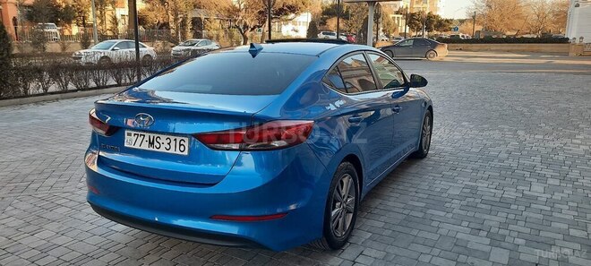 Hyundai Elantra 2016, 63,000 km - 2.0 л - Bakı