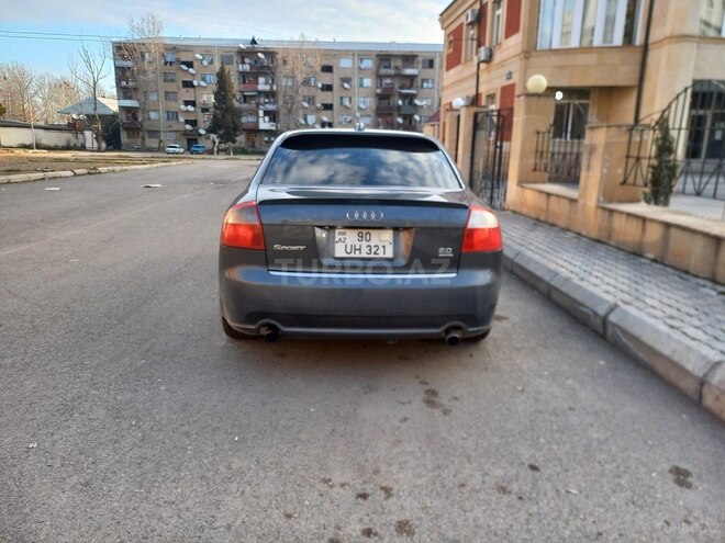 Audi A4 2004, 355,000 km - 1.8 l - Bakı