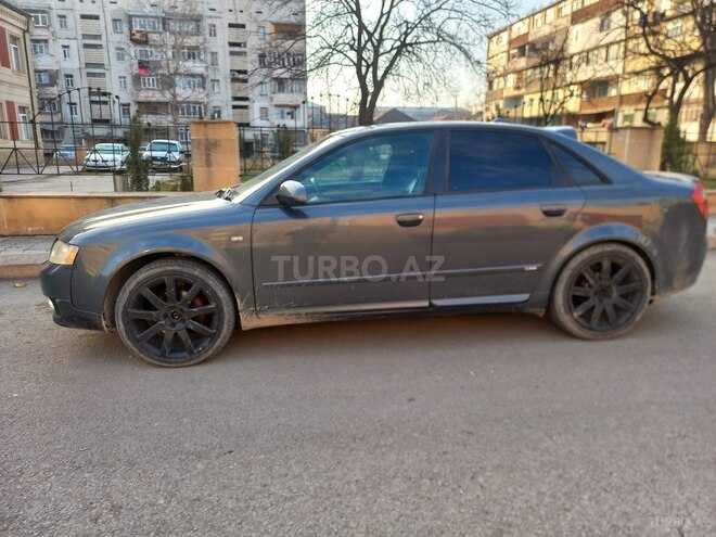 Audi A4 2004, 355,000 km - 1.8 l - Bakı