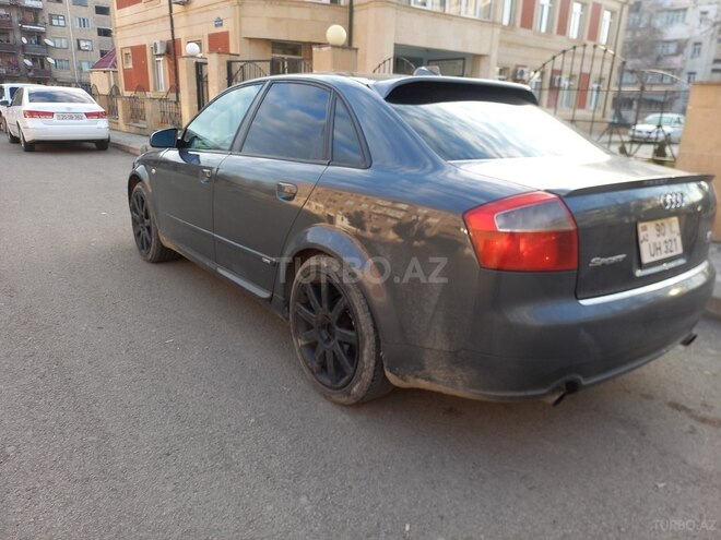 Audi A4 2004, 355,000 km - 1.8 l - Bakı
