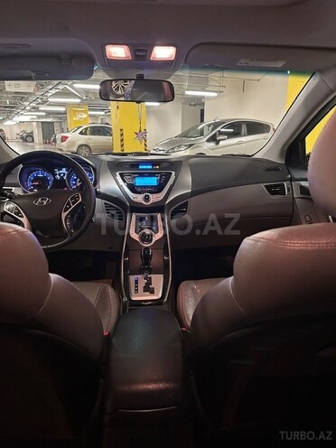 Hyundai Elantra 2011, 221,285 km - 1.8 l - Gəncə