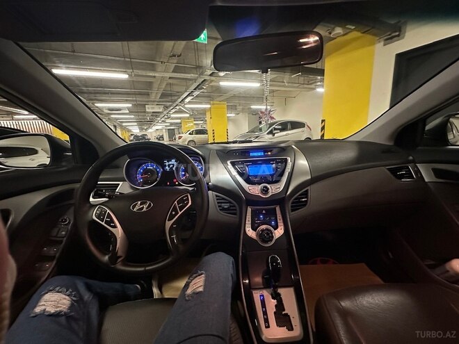 Hyundai Elantra 2011, 221,285 km - 1.8 l - Gəncə