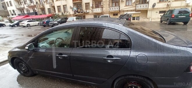 Honda Civic 2006, 400,000 km - 1.3 l - Xırdalan